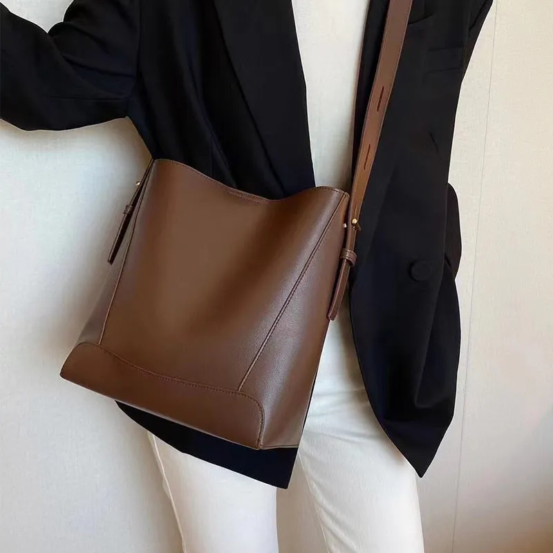 Adeline Women's Leather Shoulder Bag | Large Capacity