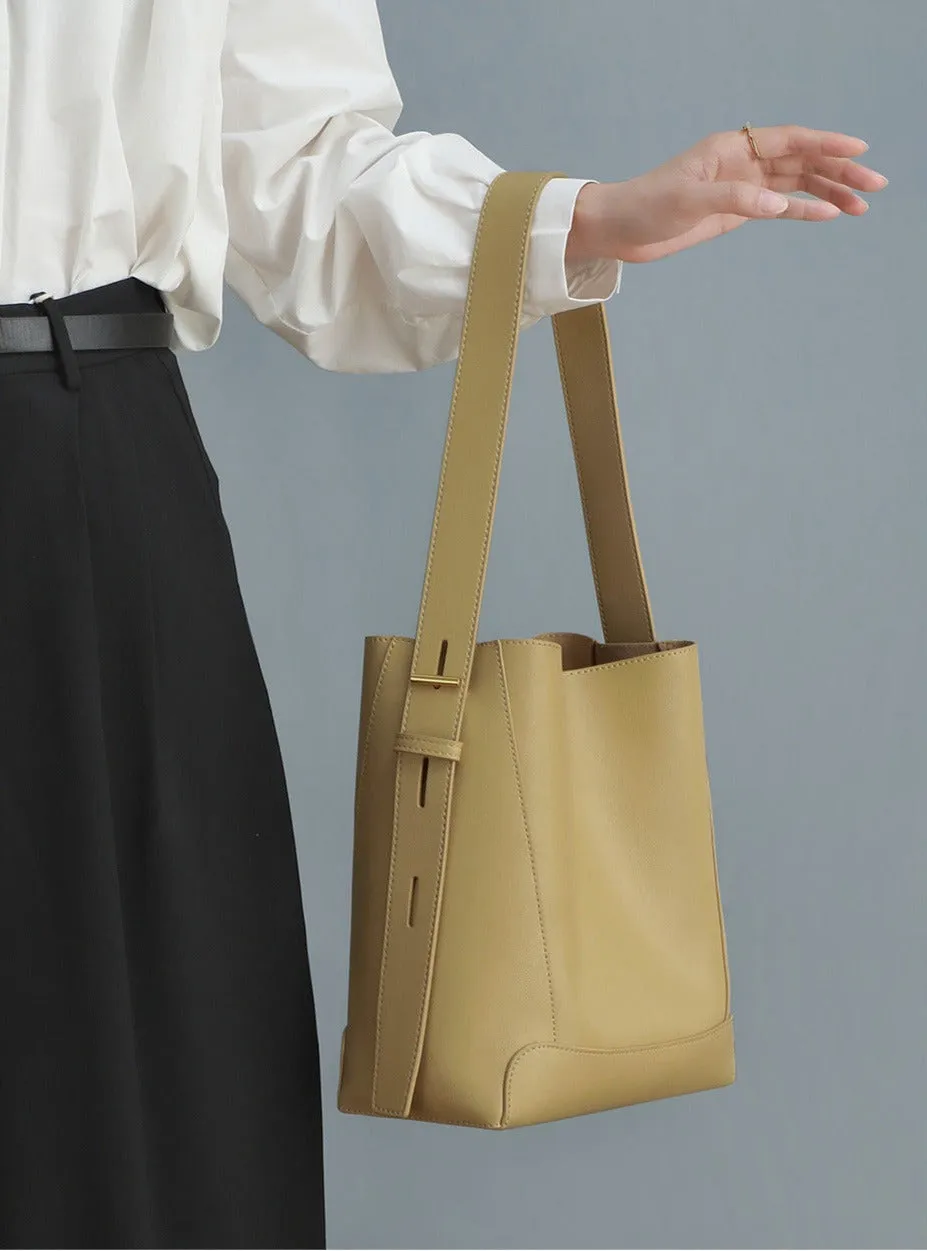 Adeline Women's Leather Shoulder Bag | Large Capacity
