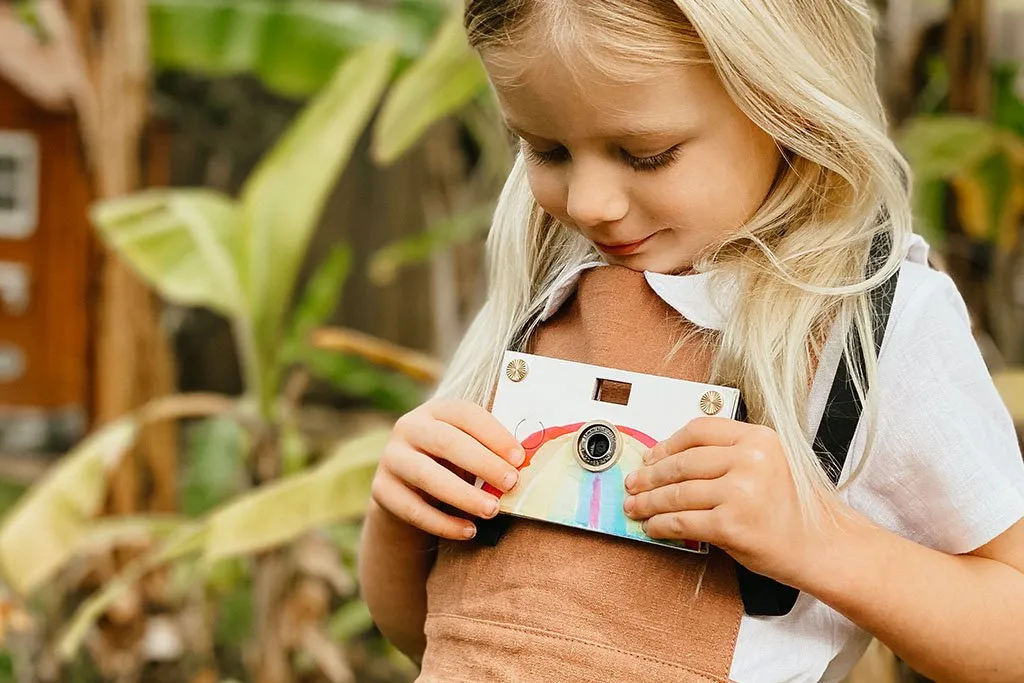 Amazing Rainbow Paper Digital Camera
