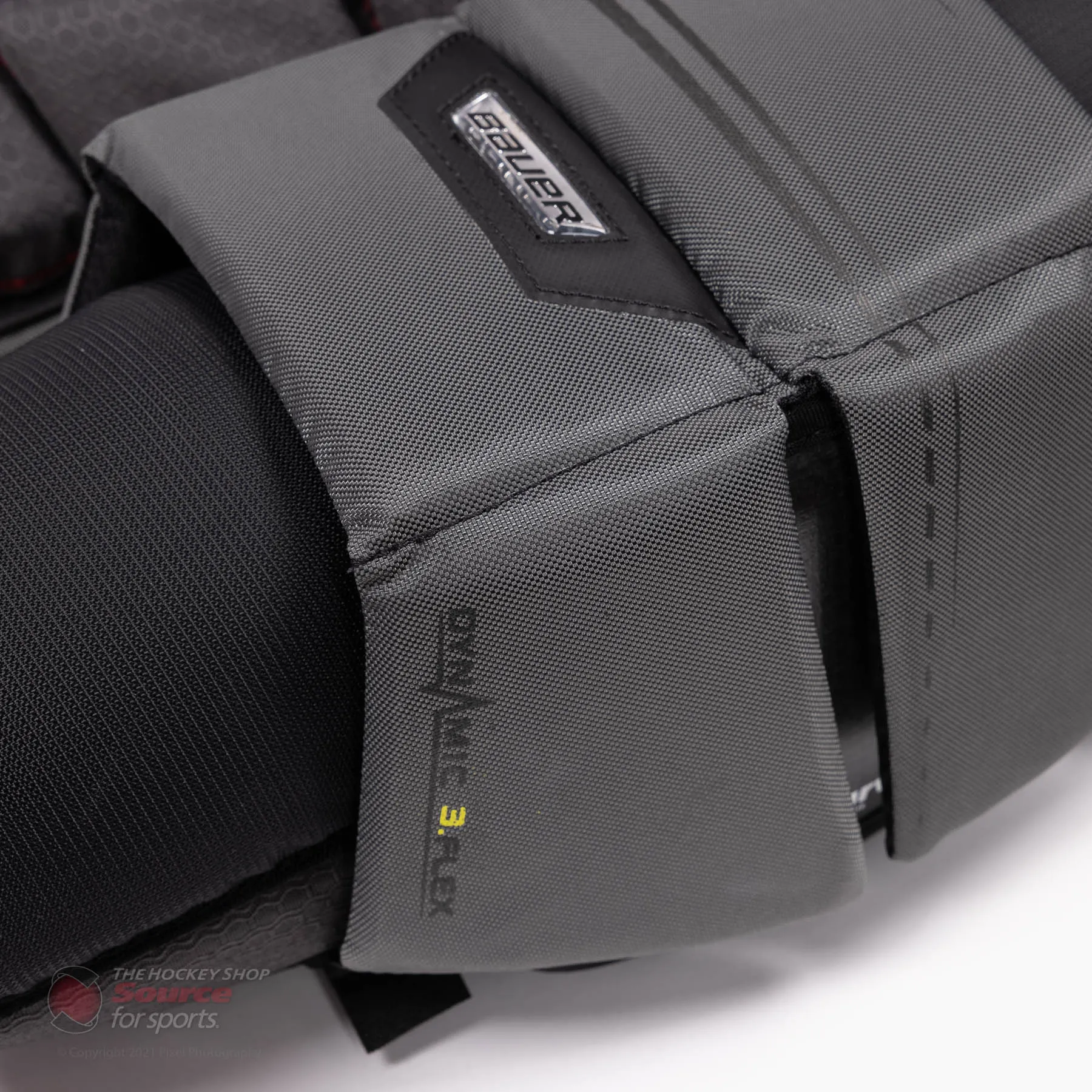 Bauer Vapor HyperLite Senior Chest & Arm Protector