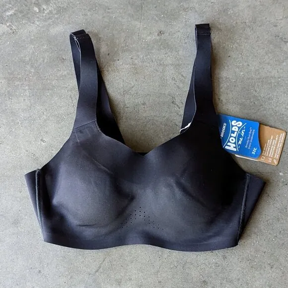 Brooks Running Black Dare Underwire Sports Bra size 32C NWT