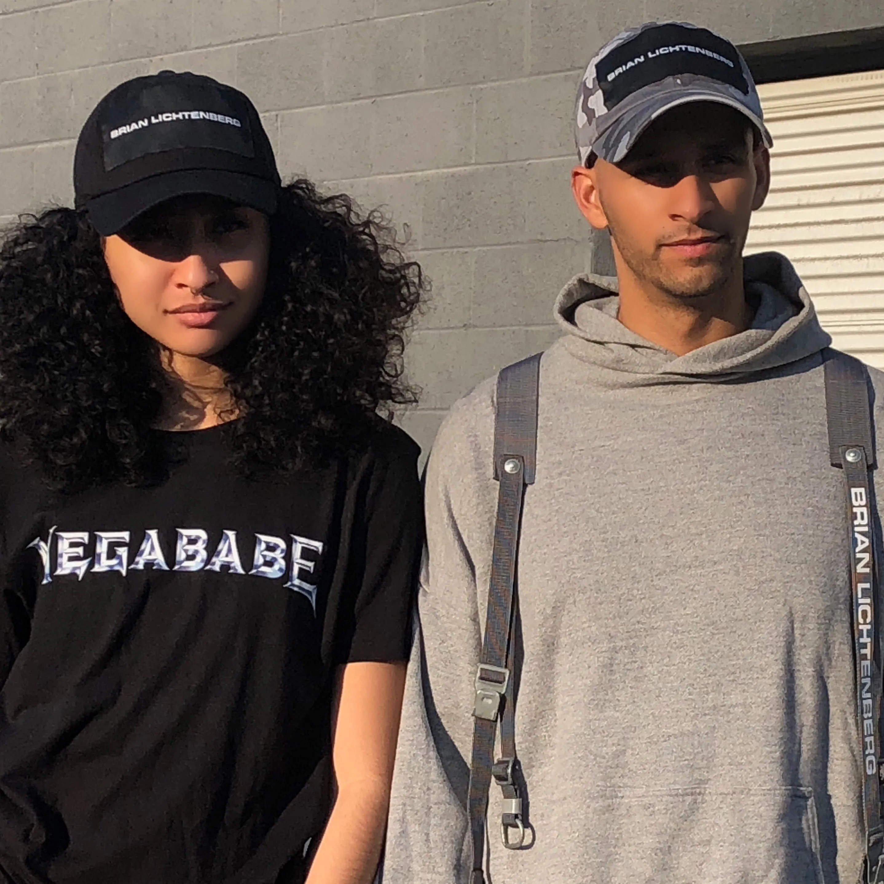 CAMO LOGO LABEL HAT