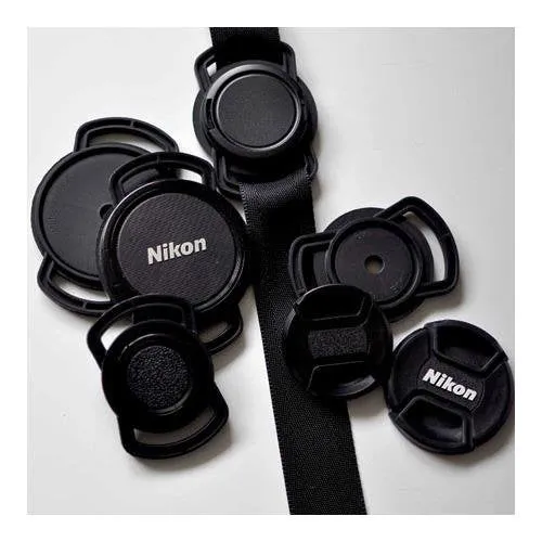 Cap Buckle CB200AE Lens Cap Holder 82-77-72 (Black)