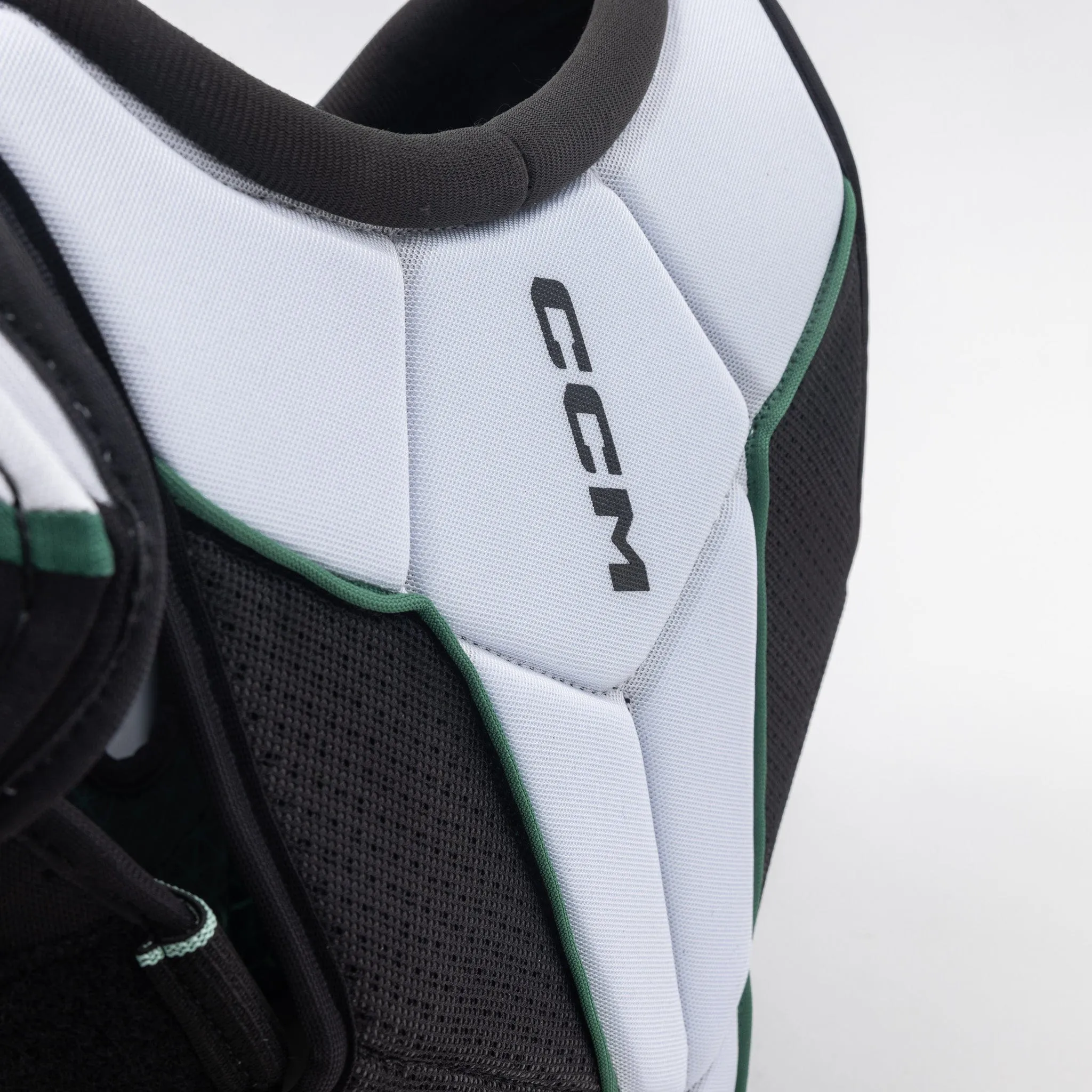 CCM Jetspeed FTW Junior Hockey Shoulder Pads - 2024