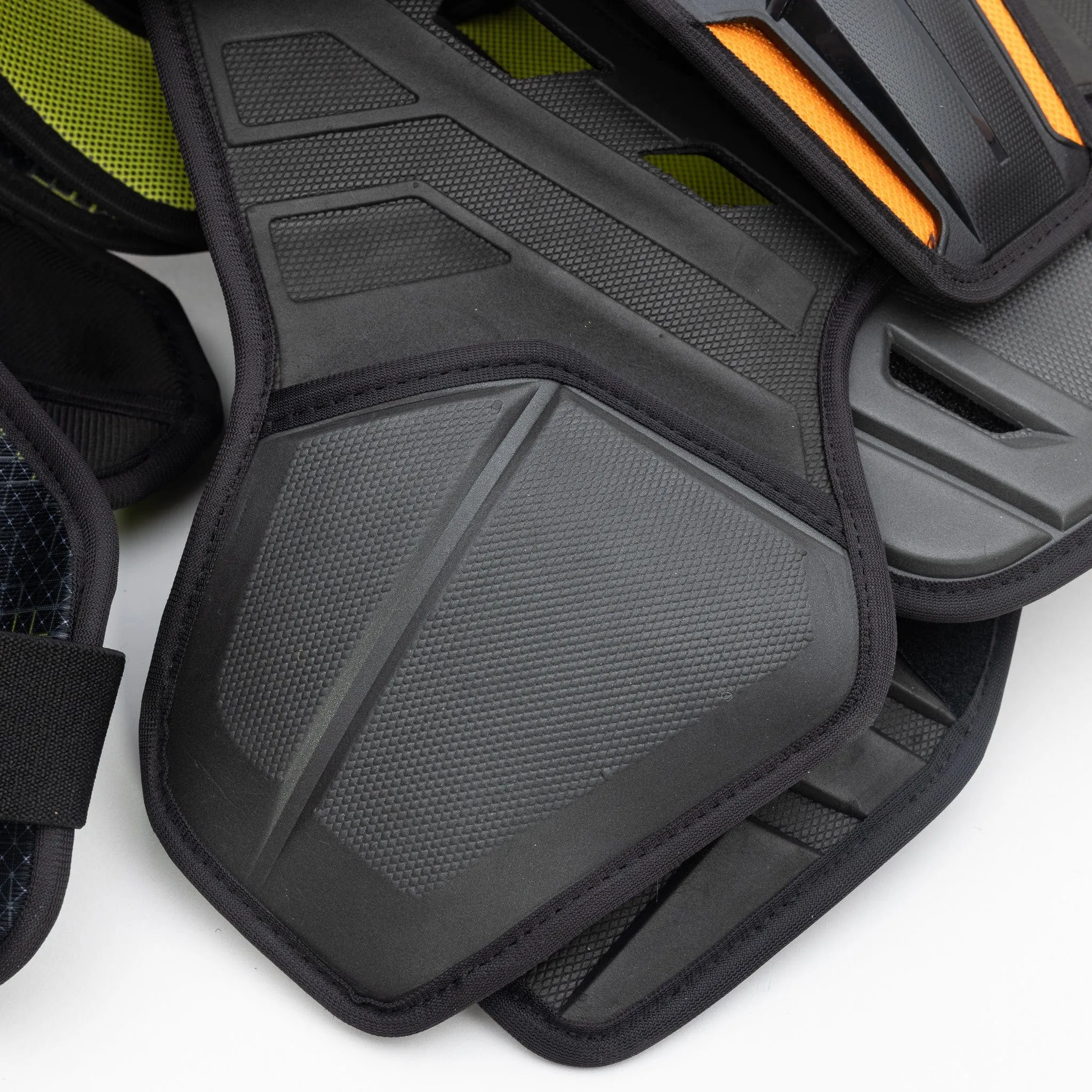CCM Tacks XF Junior Hockey Shoulder Pads