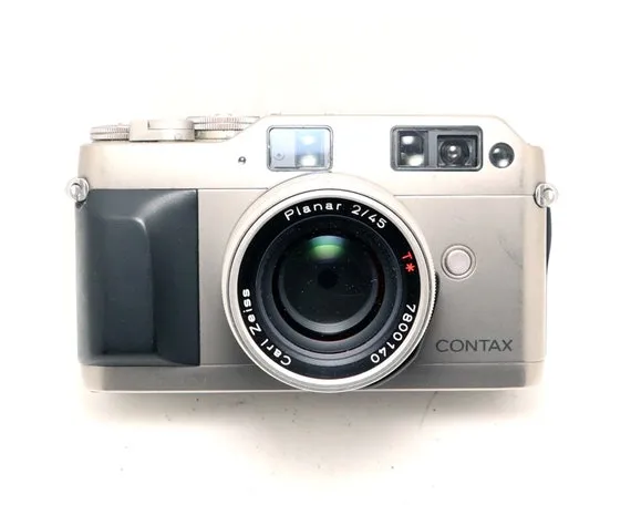 Contax G1 - Carl Zeiss Planar 45mm f/2 Film Camera kit - Preowned