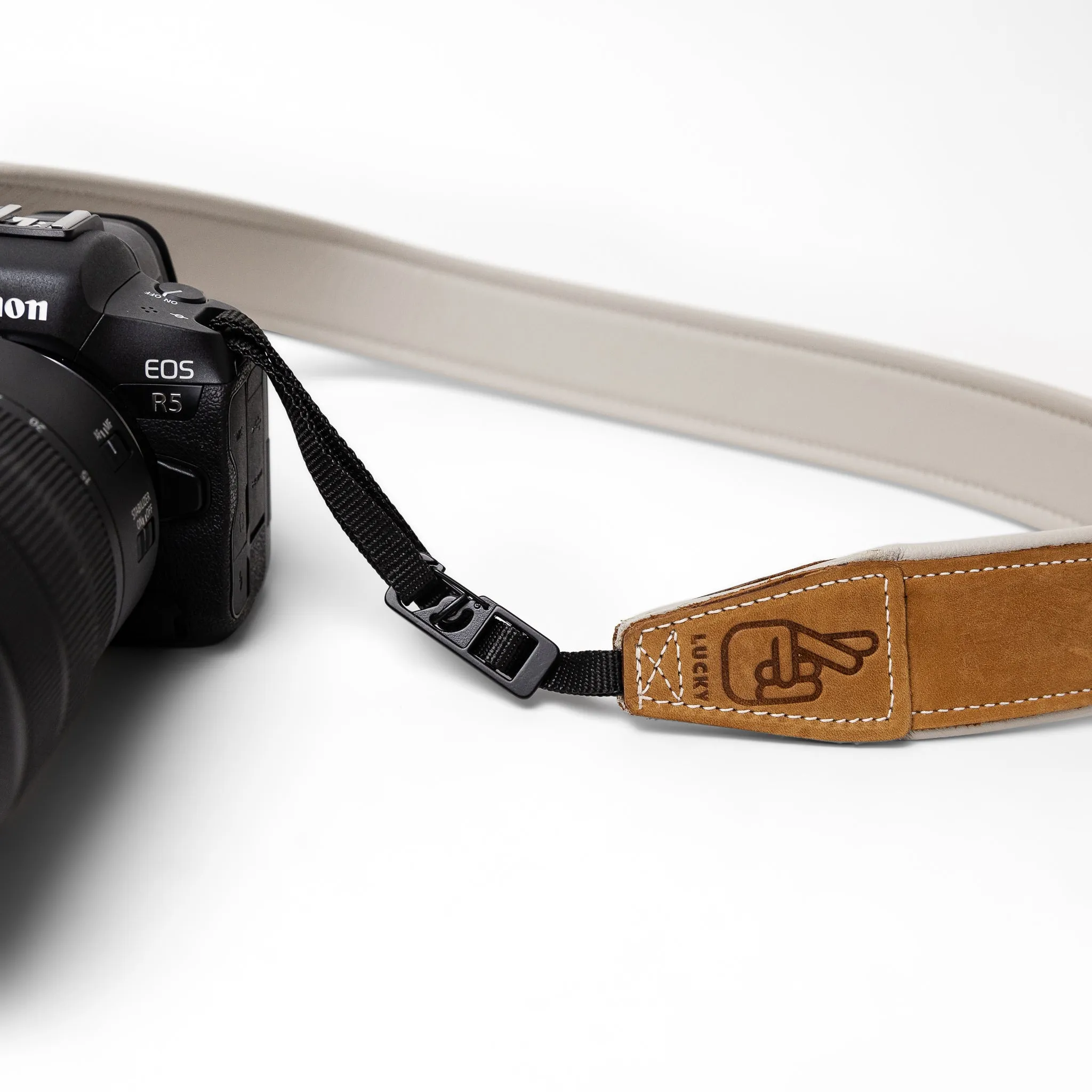 Deluxe 45 Padded Leather Camera Strap