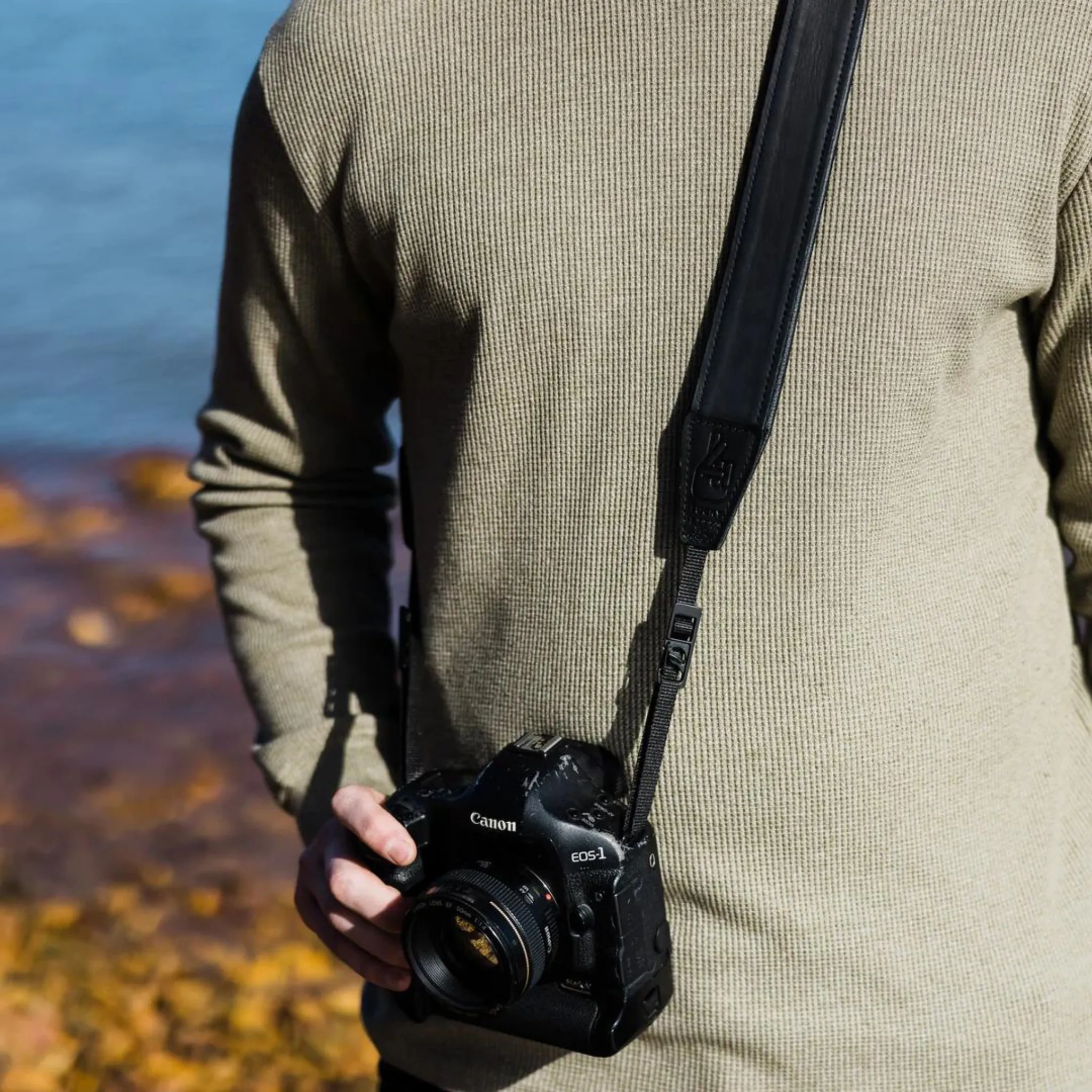 Deluxe 45 Padded Leather Camera Strap