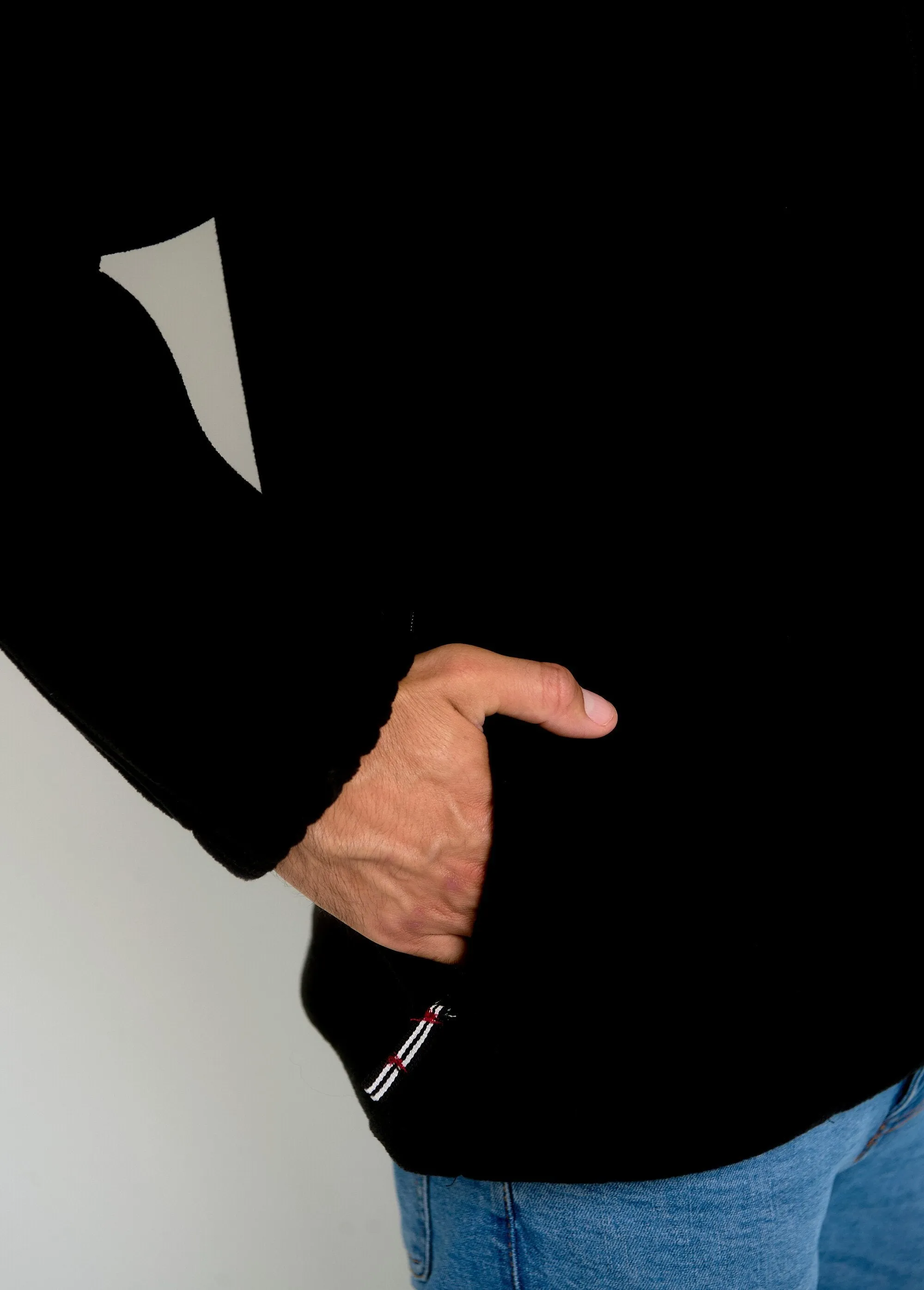 Fleece jacket with retractable hood