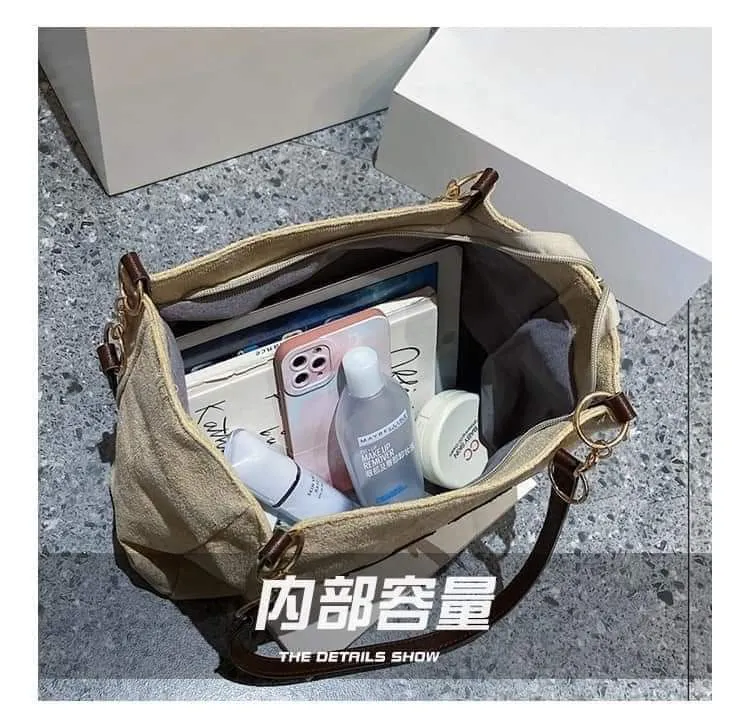 Hooto Sling Bag