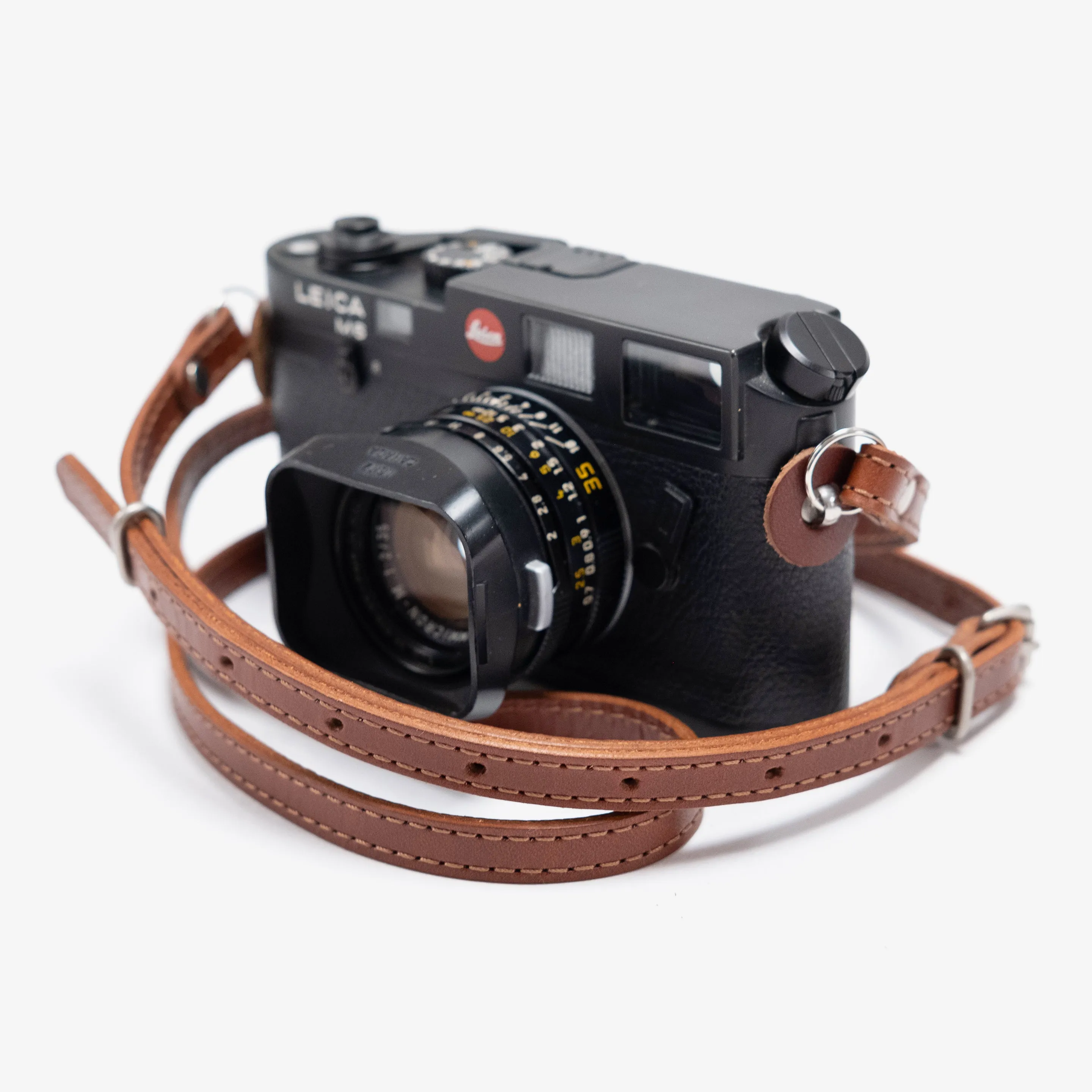 Leather camera strap (F5.6)