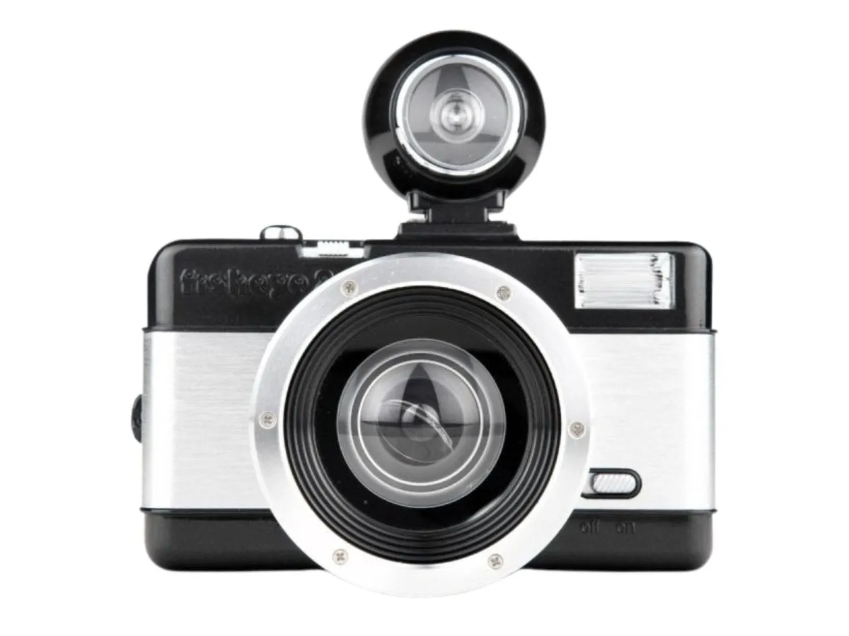 Lomography Fisheye 2 - 35mm Film Camera