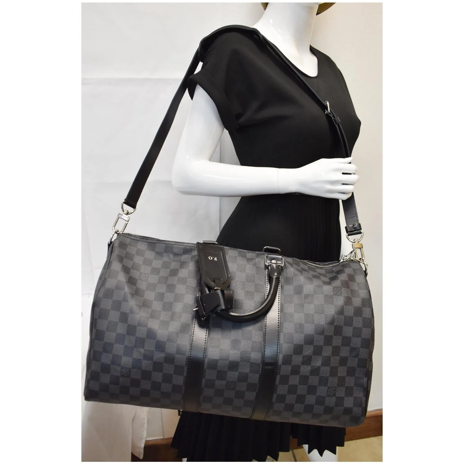 LOUIS VUITTON Keepall 45 Damier Graphite Bandouliere Travel Bag Black