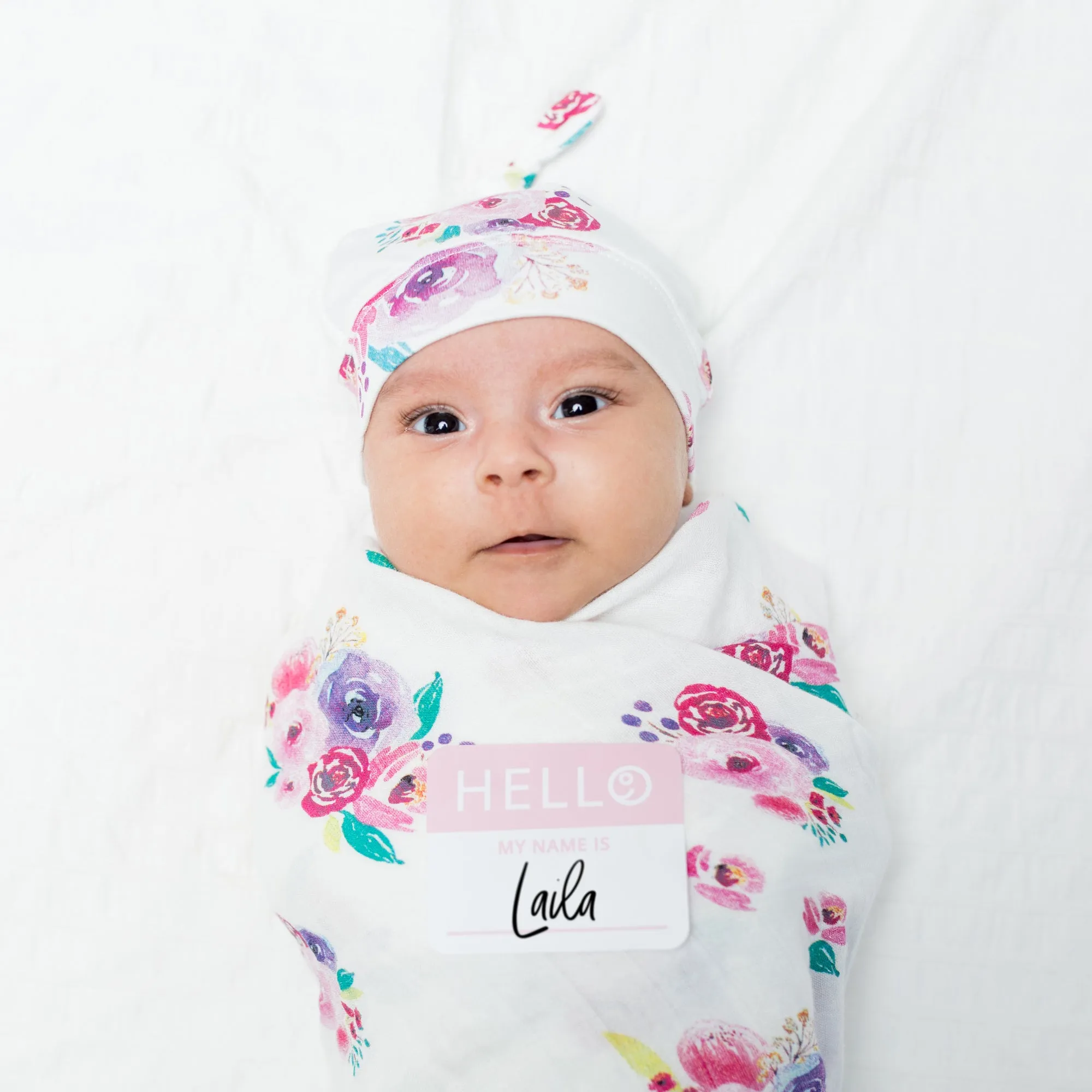 Lulujo Hello World Blanket and Knotted Hat - Posies