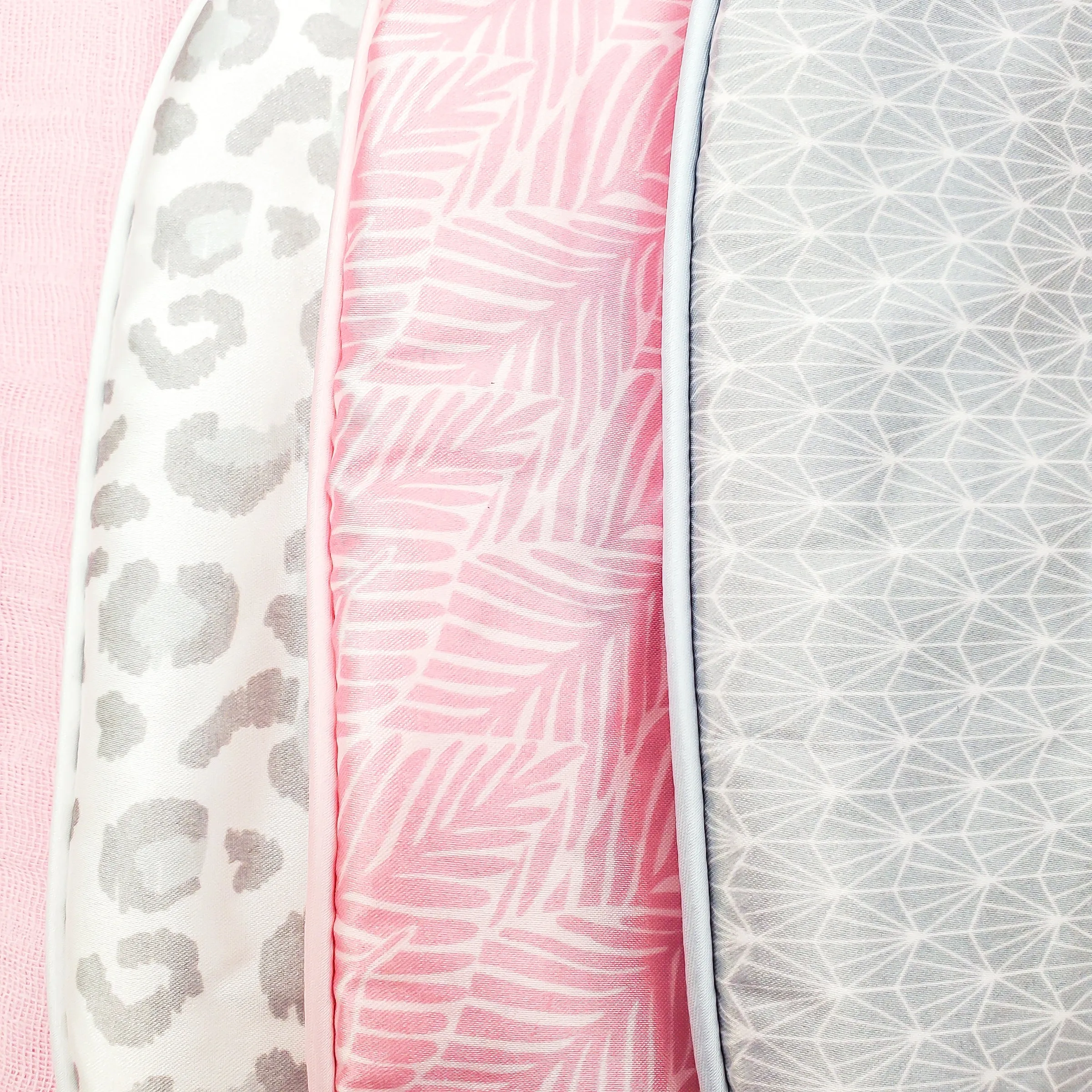 Monogrammed Satin Pillowcase Gift Set with Eye Mask and Scrunchie