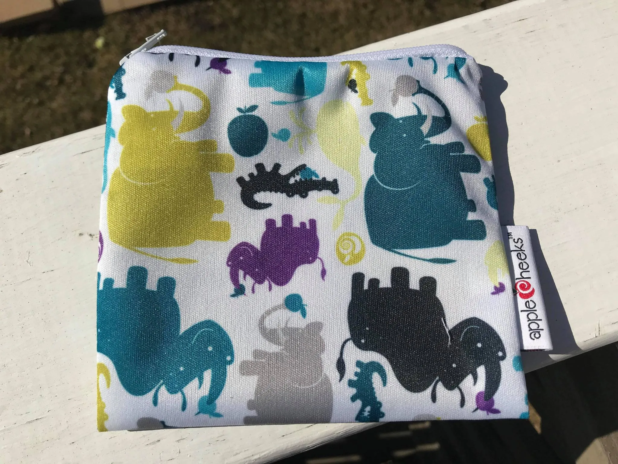 *New* AppleCheeks Mini-Mini Zippered Storage Sac