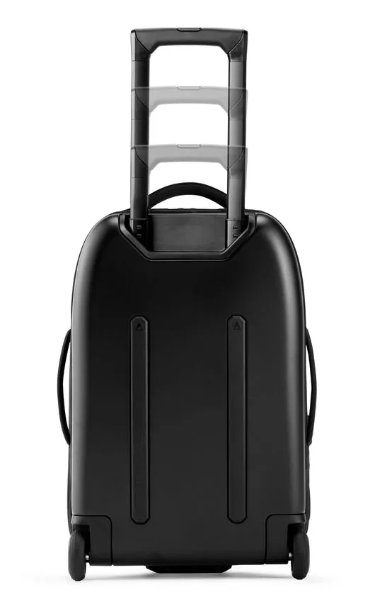 Nomatic Navigator Carry-On 37L