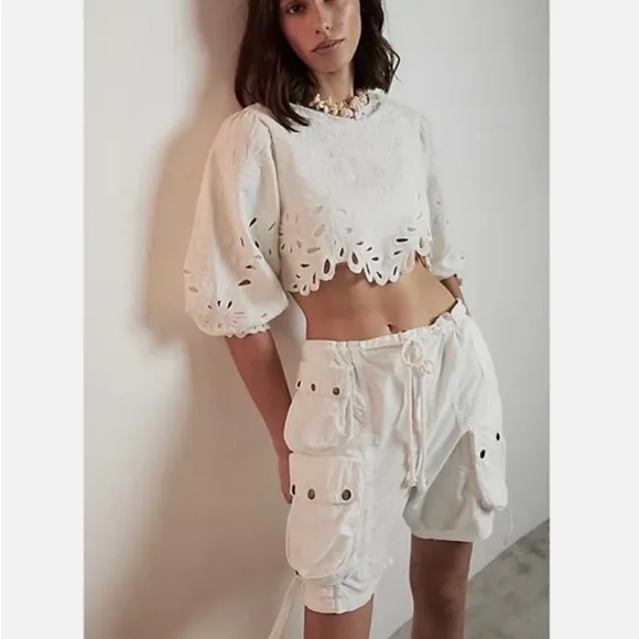 NWOT Free People White Cargo Shorts Size S