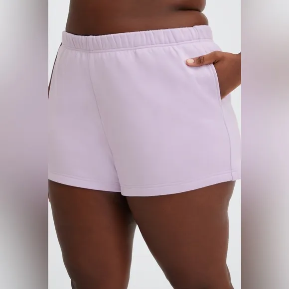 NWT Fabletics Go-To Slim Sweatshort