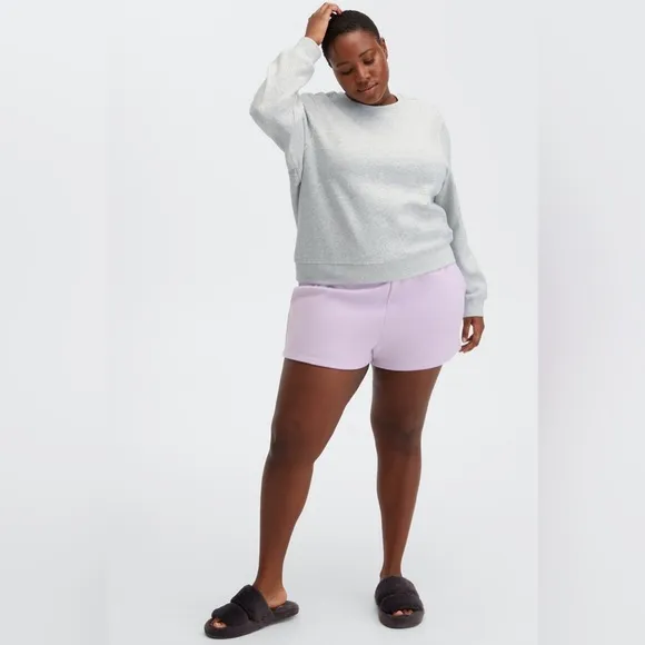 NWT Fabletics Go-To Slim Sweatshort