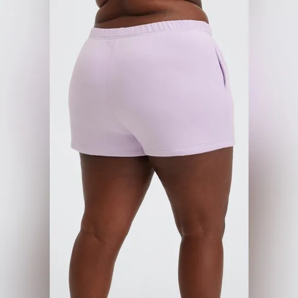 NWT Fabletics Go-To Slim Sweatshort