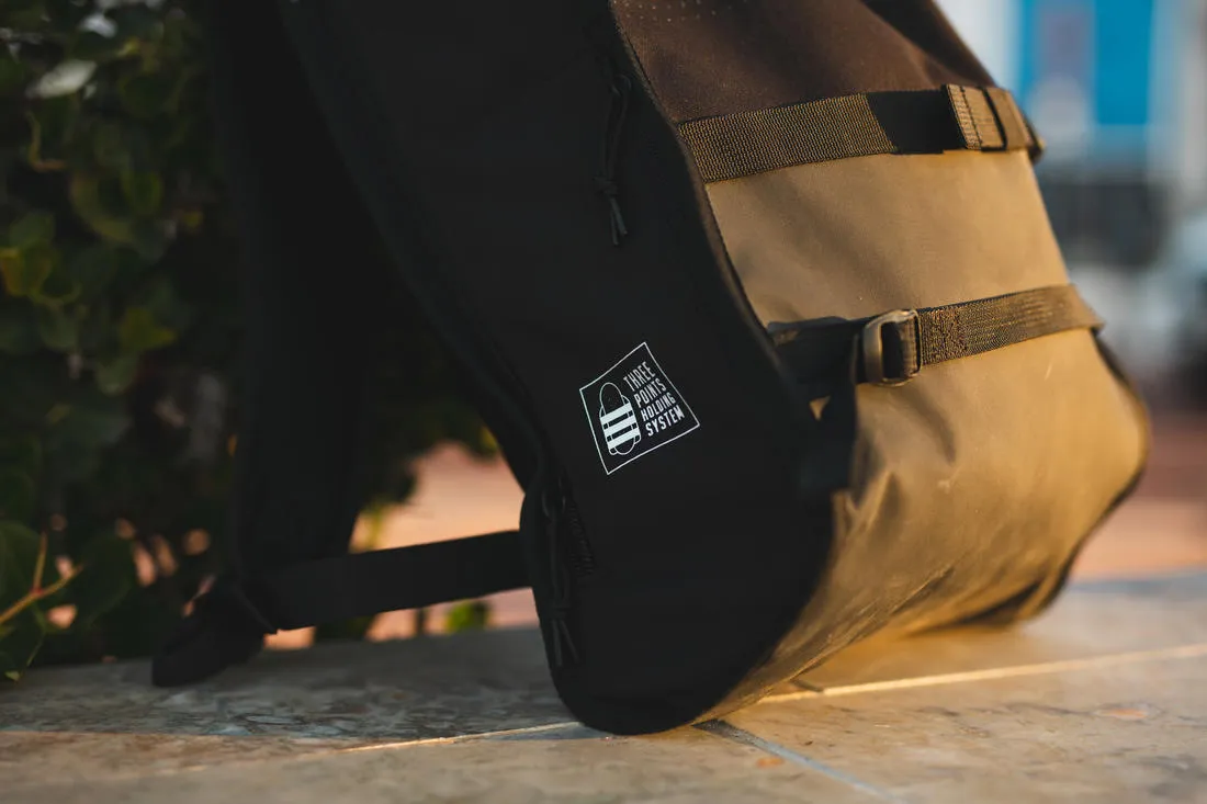 Skateboarding Backpack BG500 Rolltop 25L - Black