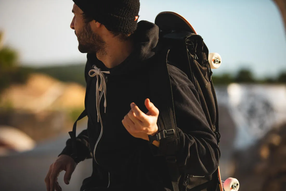 Skateboarding Backpack BG500 Rolltop 25L - Black