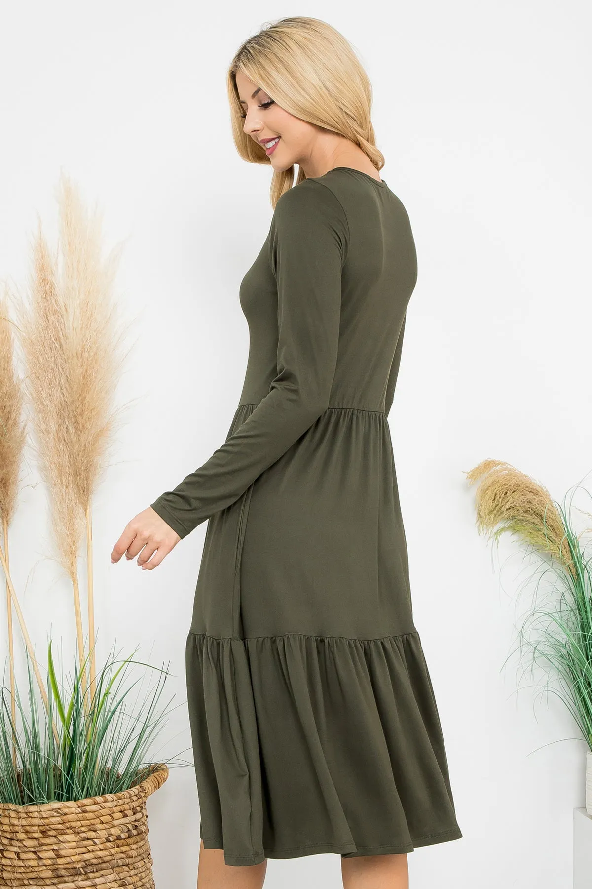 Solid Long Sleeve Tiered Pocket Dress