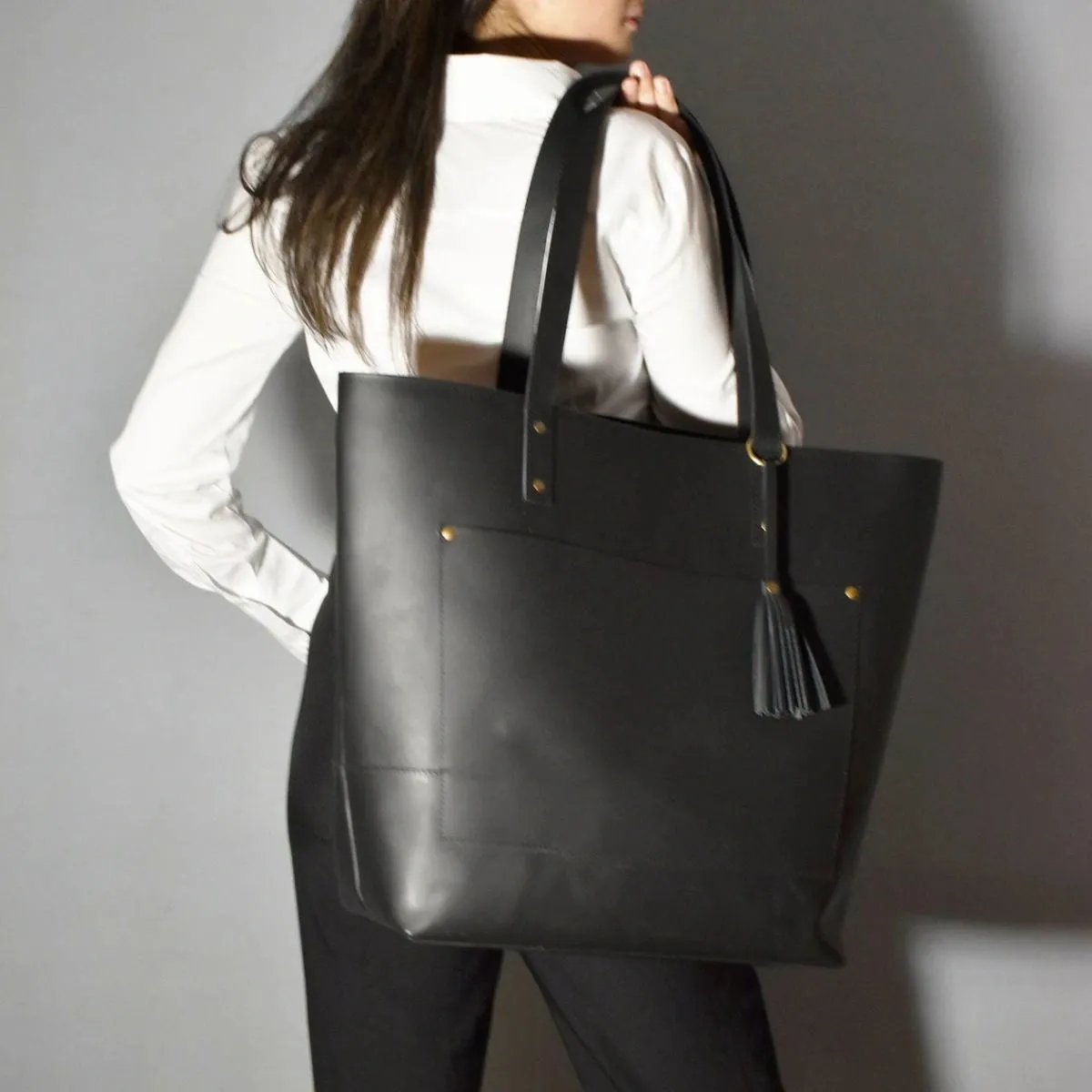 The Amara Tote