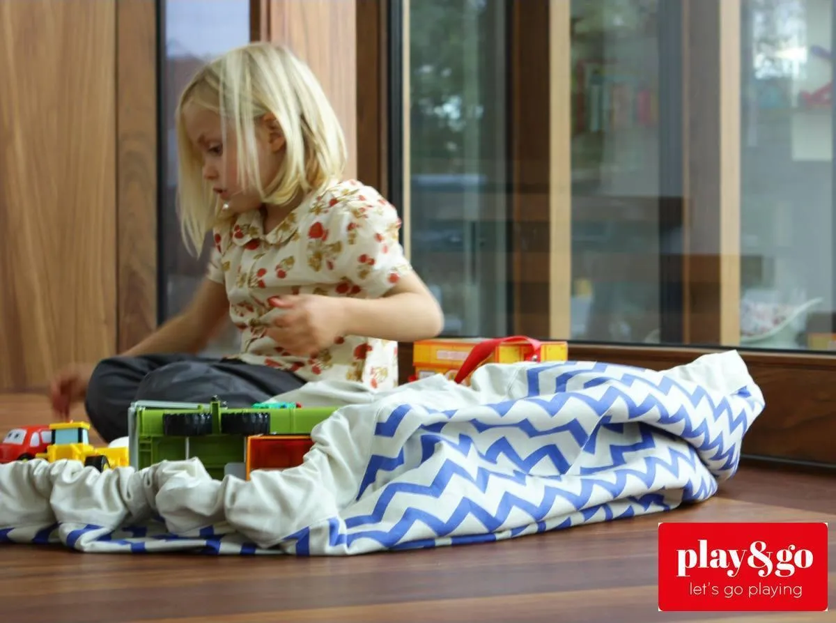 toy bag and playmat