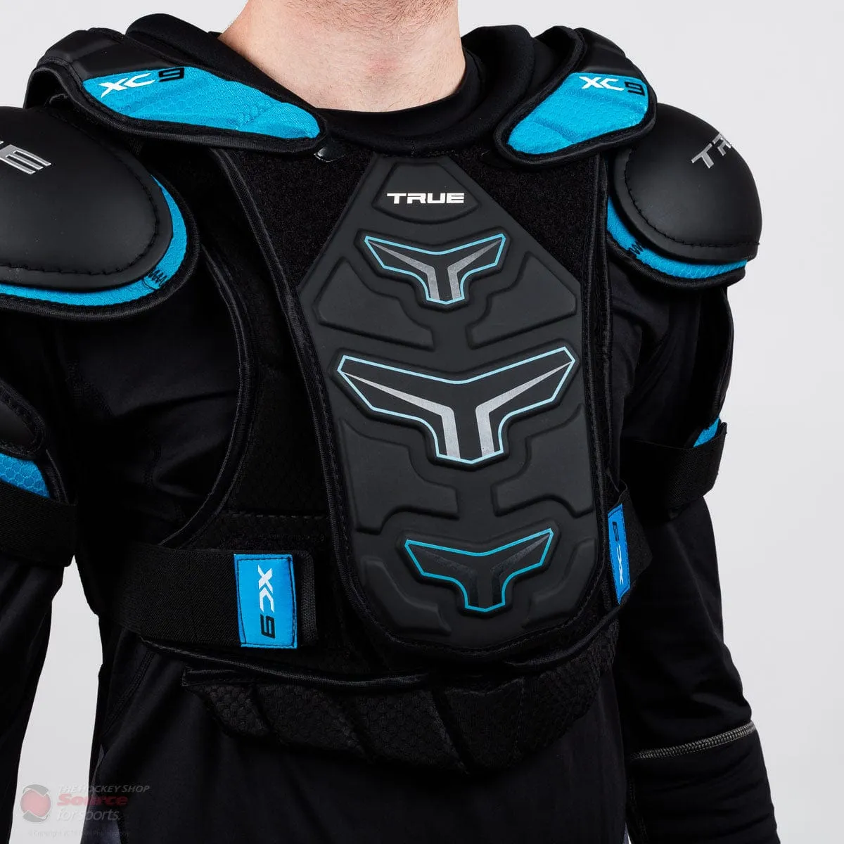 TRUE XC9 Junior Hockey Shoulder Pads