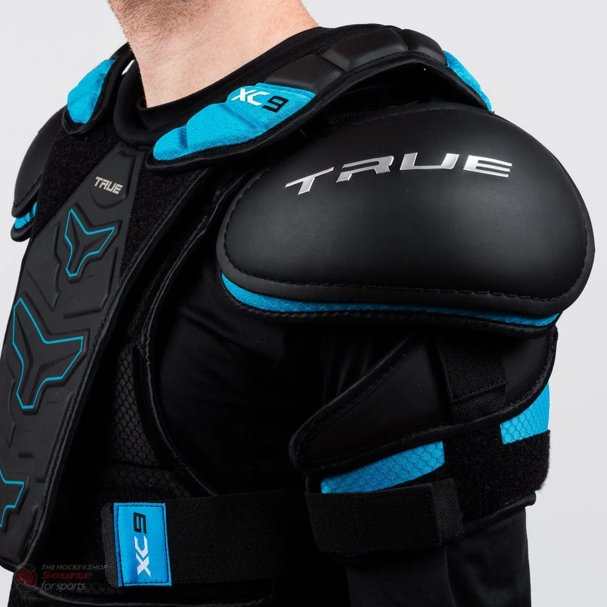 TRUE XC9 Junior Hockey Shoulder Pads