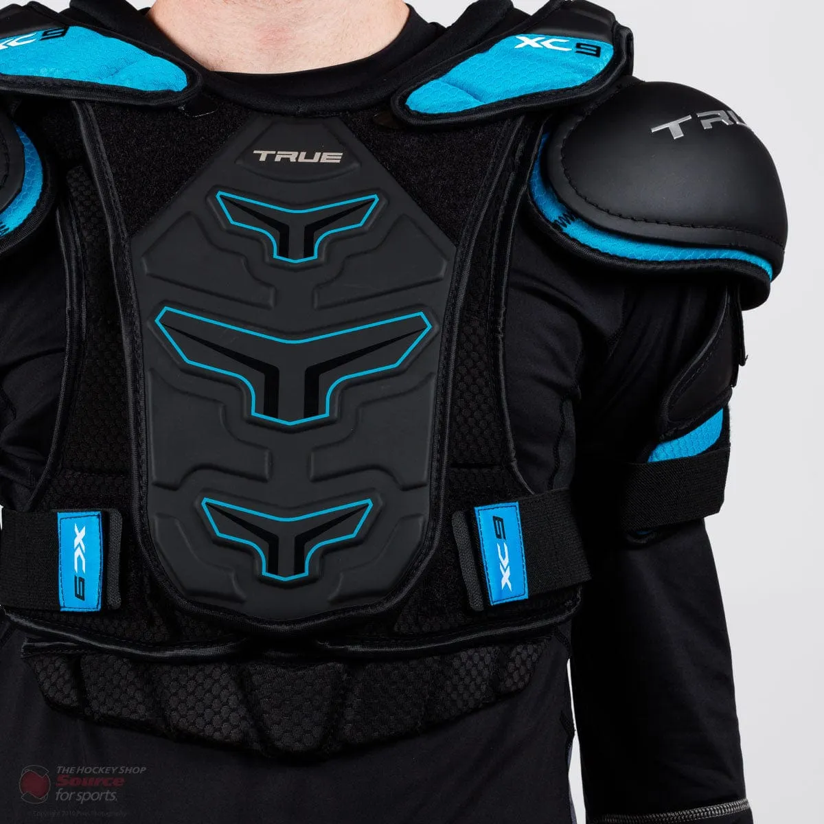 TRUE XC9 Junior Hockey Shoulder Pads