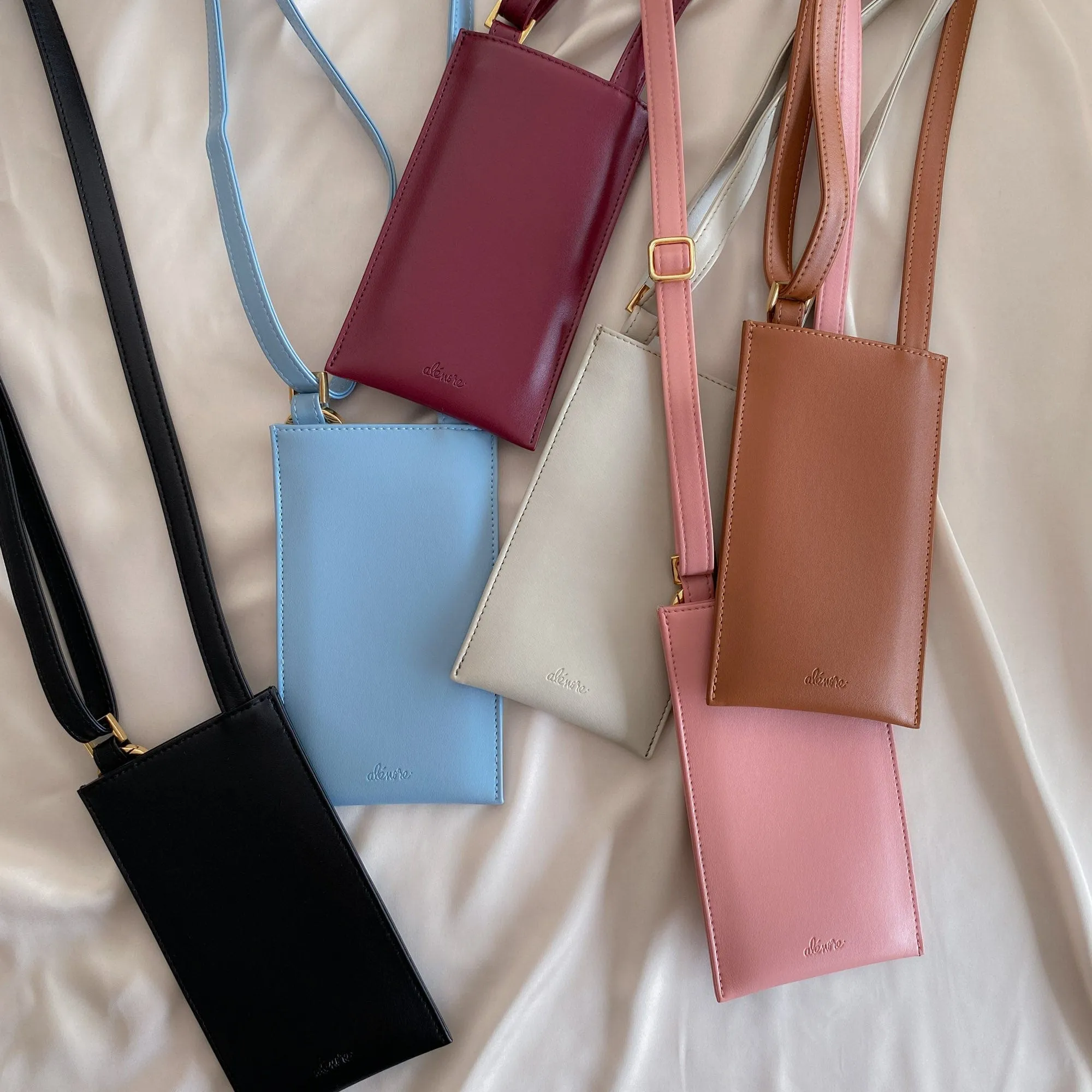Vanilla Vegan Apple Leather Pouch | Grey