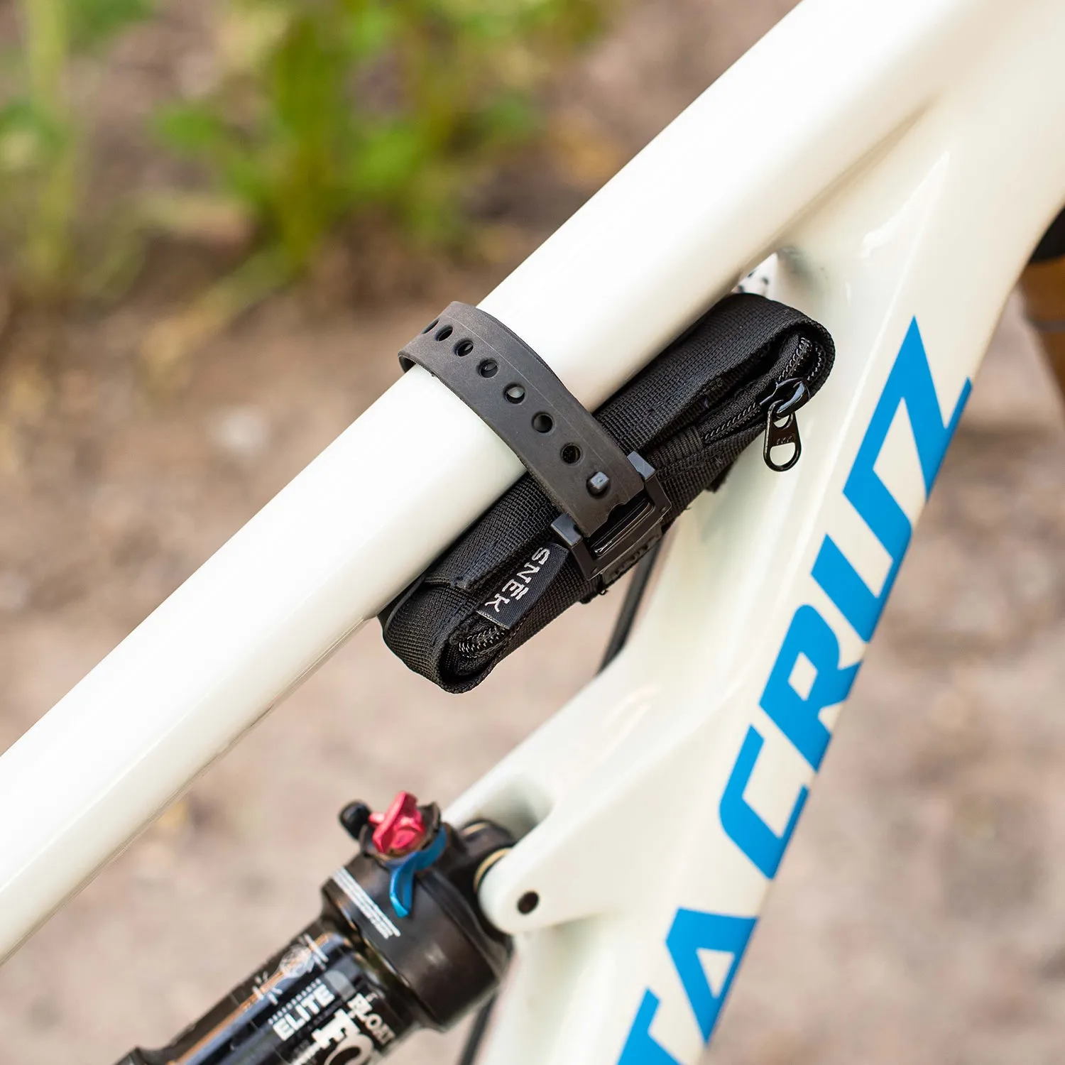 Vital Case - Tool Holder