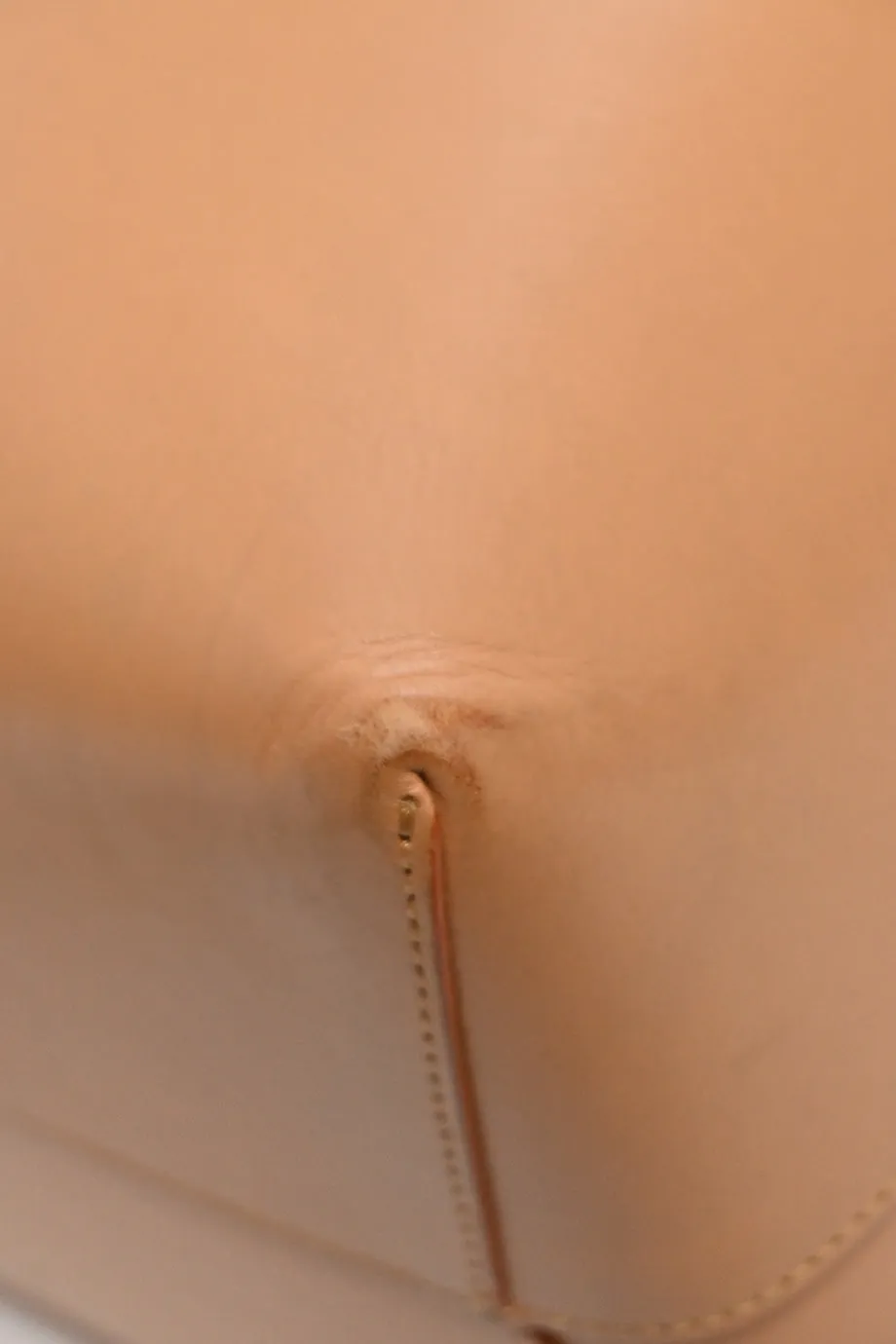 [WB5636] Mansur Gavriel | Cross-Body Bag