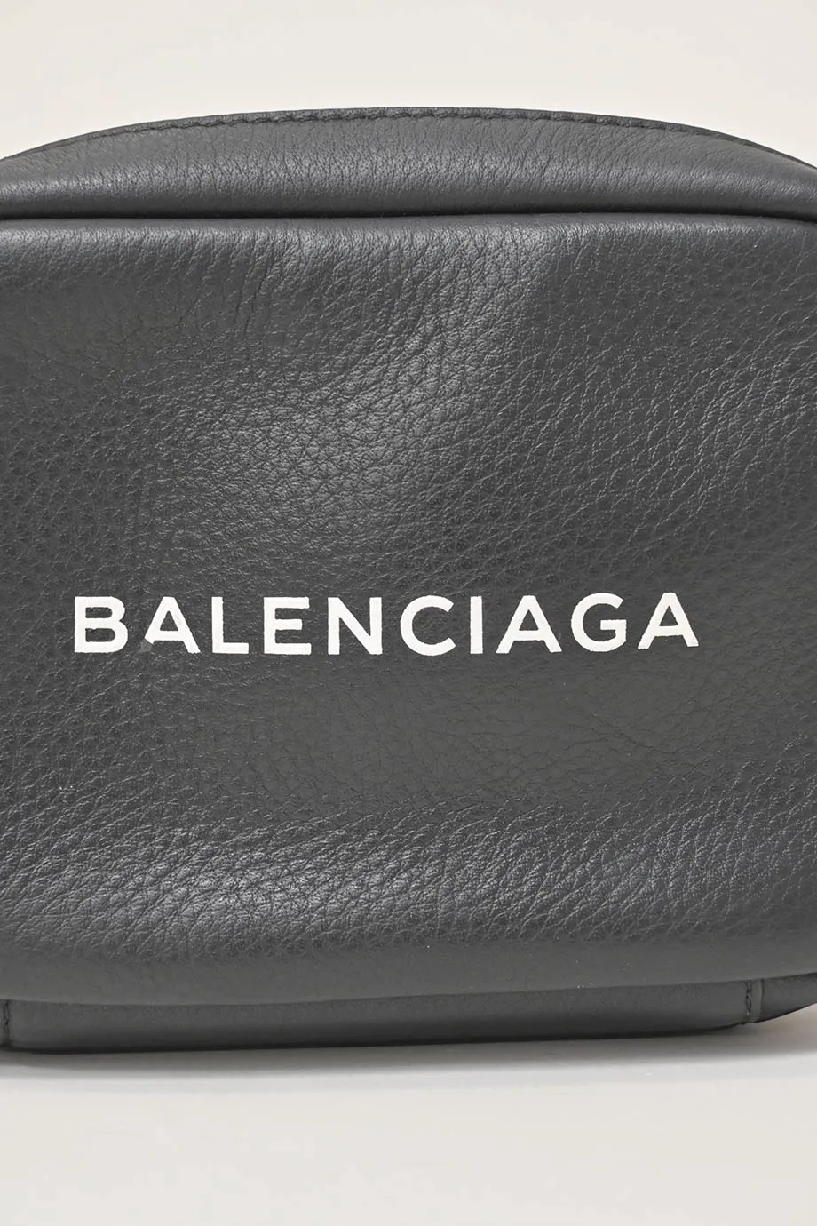 [WB6663] Balenciaga | Cross-Body Bag